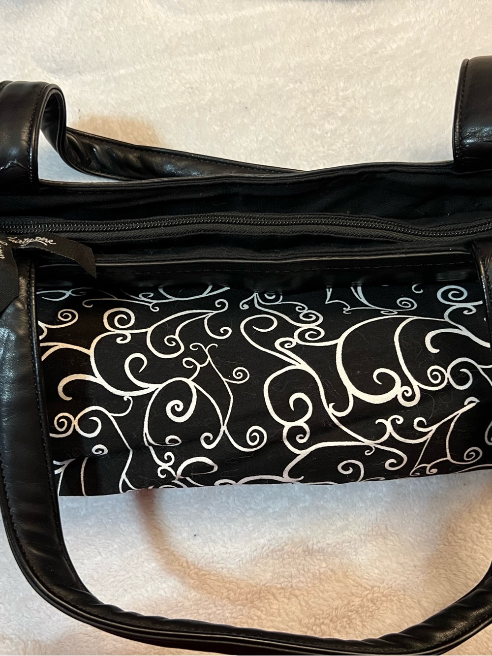 thirty-one Black Shoulder Bag with White Swirl Pattern